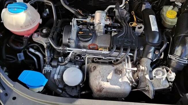 Škoda Fabia 2 Roomster 1.2 tsi 63 kw zvuk rozvodů.