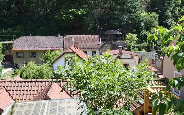 Slevomat: Apartmán přímo pod Karlštejnem:.. - Skrz.cz