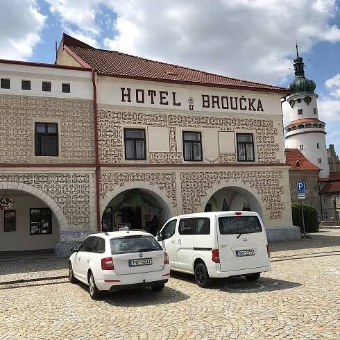 HOTEL U BROUCKA - Prices & Guest house Reviews (Nove Mesto nad Metuji, Czech Republic)