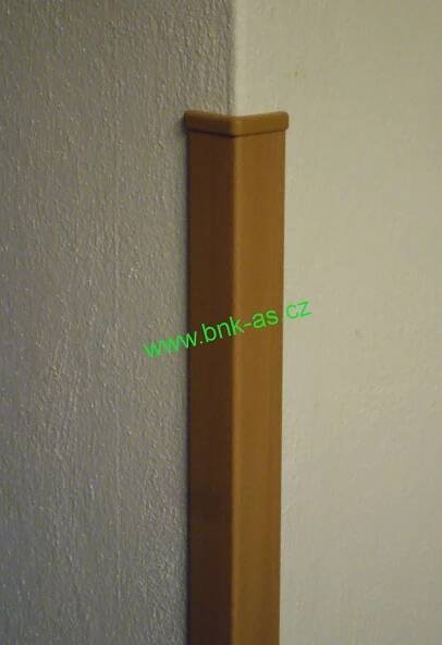 Ochranný roh zdiva 30x30x1450mm buk