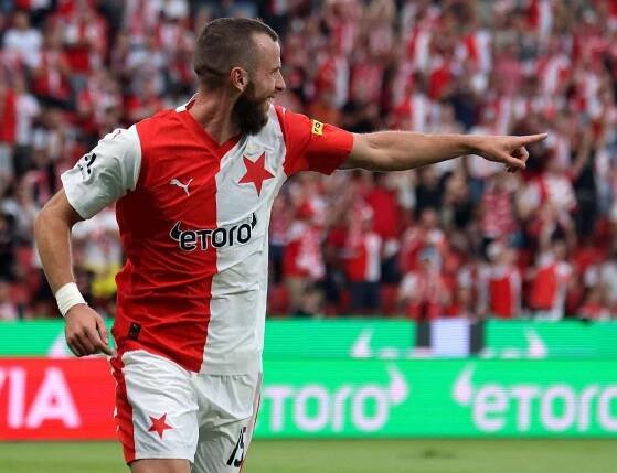 Slávisté na domácím trávníku přejeli v úvodním  zápase 3. předkola Evropské ligy ukrajinský Dněpr 3:0