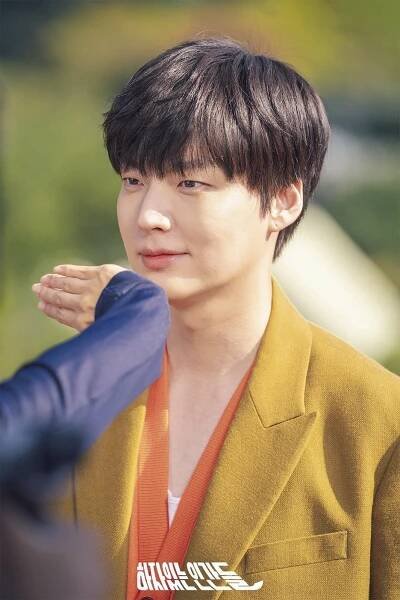 Jae-hyeon Ahn - Hajaissneun ingadeul - Fotosky