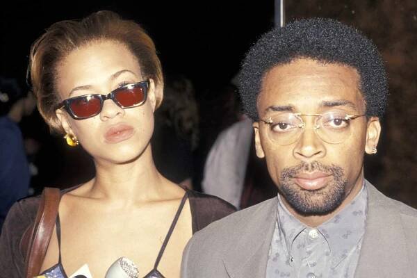 Director Spike Lee (R) and wife Tonya Lewis Lee attend the world premiere of 'Crooklyn' on May 9, 1994 at Loew's Astor Plaza Theater in New York City, New York. 