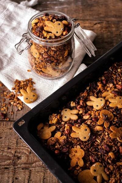 PERNÍČKOVÁ GRANOLA | Recept Neplechanaplechu.cz