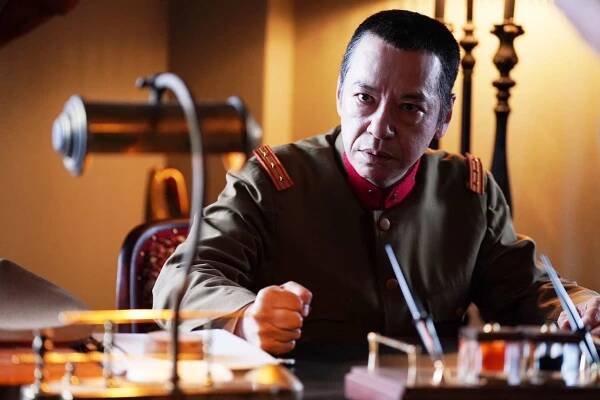 REVOLVER LILY Press Notes and Photos From Toei | News