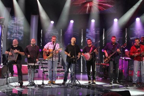Děda Mládek Illegal Band: česká hudební skupina