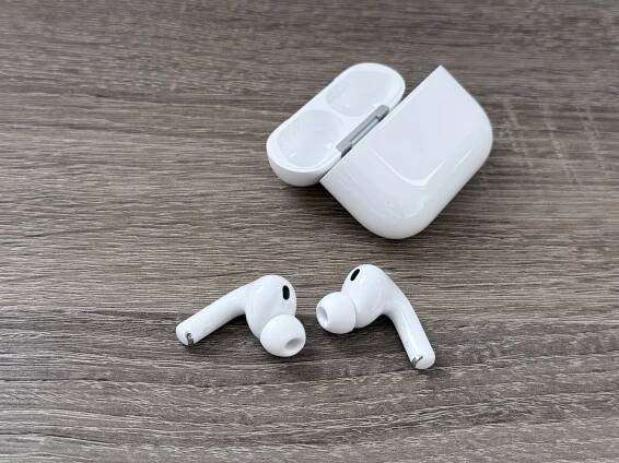 AirPods Pro 3 17