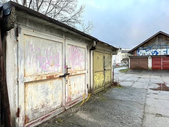 Pronájem, Garáže, 19 m2, Palackého, Olomouc | Vojta Reality