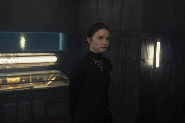 jessica-barden-dc1055f9e80b92f814ba0b9cde52494c.jpg