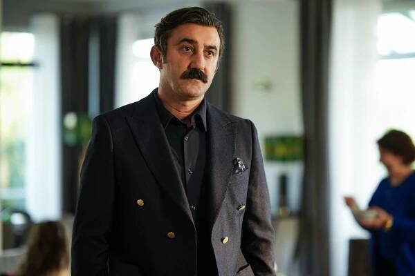 Sandık Kokusu - Episode 2 - Z filmu - Necip Memili