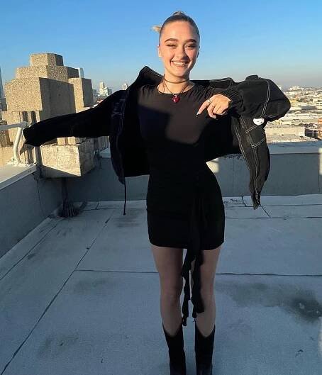 Lizzy Greene