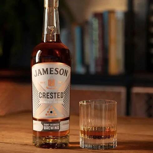 Jameson Crested x Eight Degrees – Jameson Irish Whiskey
