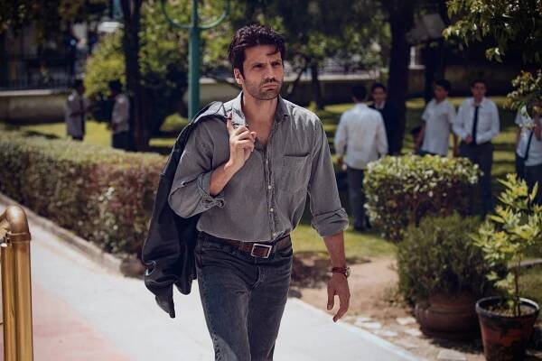 Love 101 - Série 1 - Z filmu - Kaan Urgancıoğlu