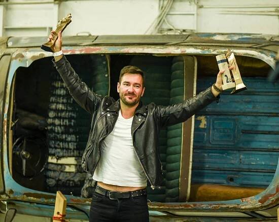 Vyhlášení Hudebních cen Žebřík ovládl šumavský zpěvák Marek Ztracený, bodoval i rapper Marpo