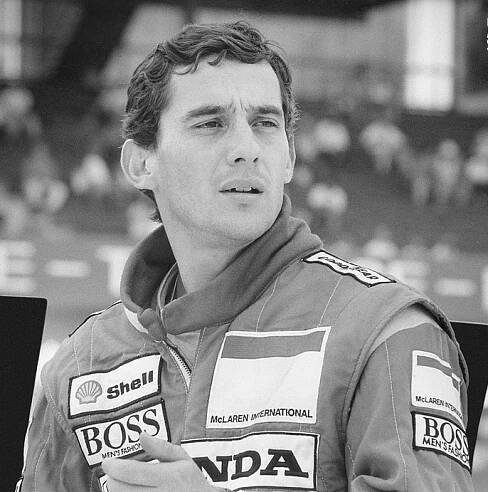 Súbor:Ayrton Senna 9 - Cropped.jpg – Wikipédia
