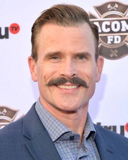 100 Famous Hallmark Male Actors Leading Now 2025 - mrDustBin