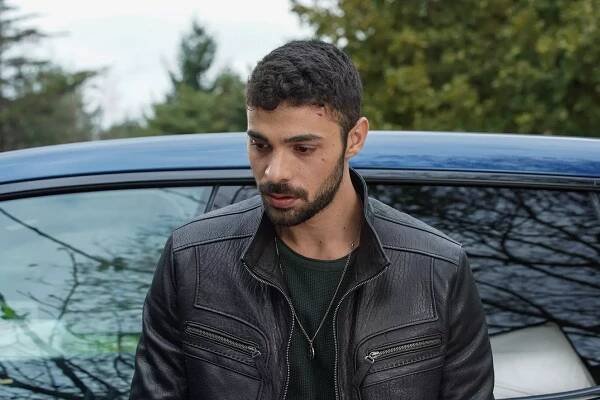 Yabani - Episode 10 - Z filmu - Halit Özgür Sarı