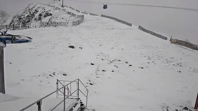 Sněžení se rychle blíží! Napadne až 30 cm, varují meteorologové