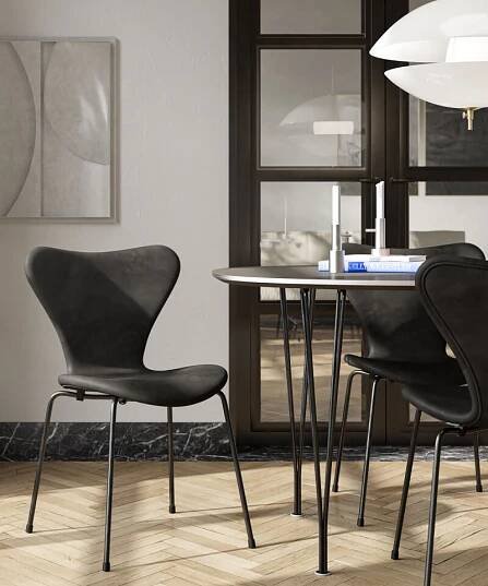 Fritz Hansen Series 7™️ 