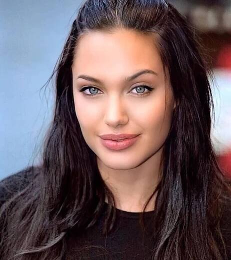 [Photos] Happy 46th Birthday, Beautiful Iconic Angelina Jolie - Life Hyme