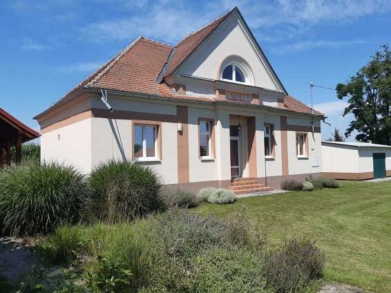 Ubytovani jizni morava vila Vlasta, ubytovani na jizni morave, penzion ratiskovice, ubytovaci sluzby slovacko jizni morava