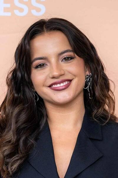 Isabela Merced