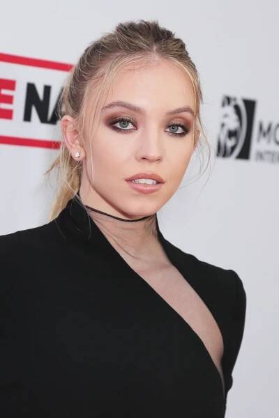 Sydney Sweeney is a Rocker Girl Now