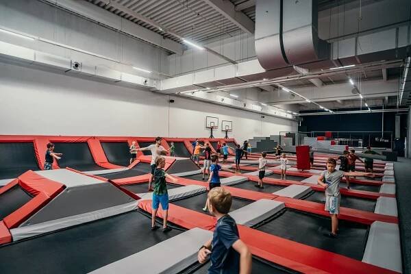 Jump Academy Olomouc (trampolínové centrum) - ŤAPKÁME.CZ