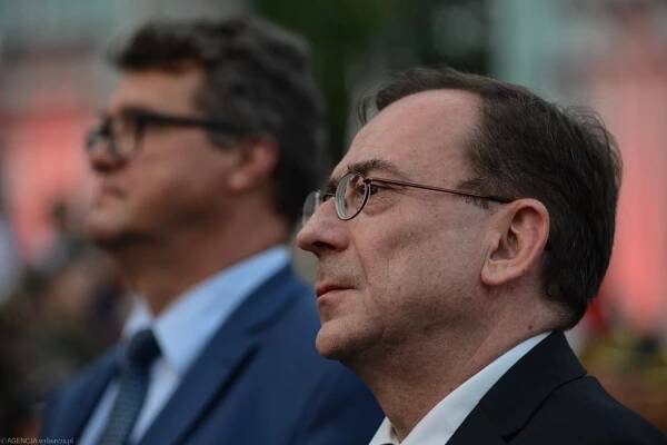 Lista Pegasusa krąży po PiS. "Może zacząć rozsadzać partię od środka"