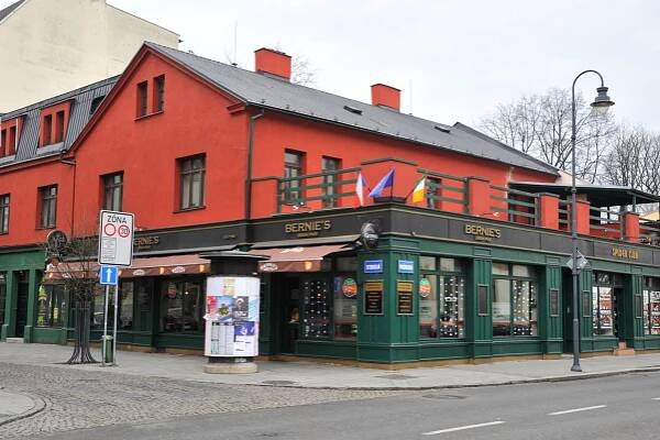 Bernie’s Irish Pub