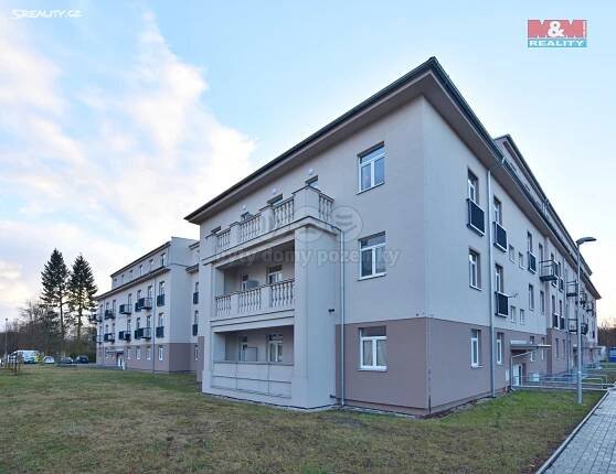 Pronájem bytu 2+kk 36 m², Slepá, Milovice - Mladá
