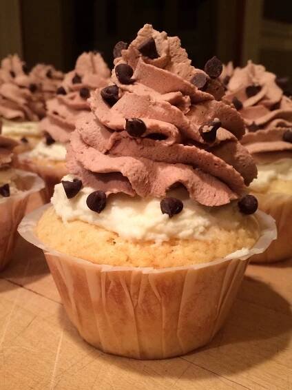 Cannoli Cupcake 2