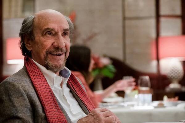 Bílý lotos - Série 2 - Ciao - Z filmu - F. Murray Abraham