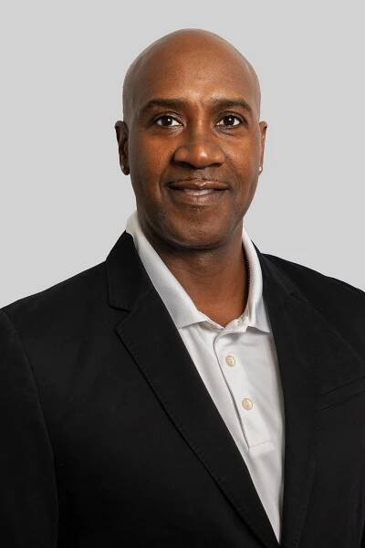 Maurice Smith