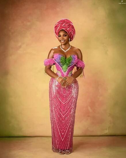 asoebi-wedding-styles-ladies-2025-style-rave