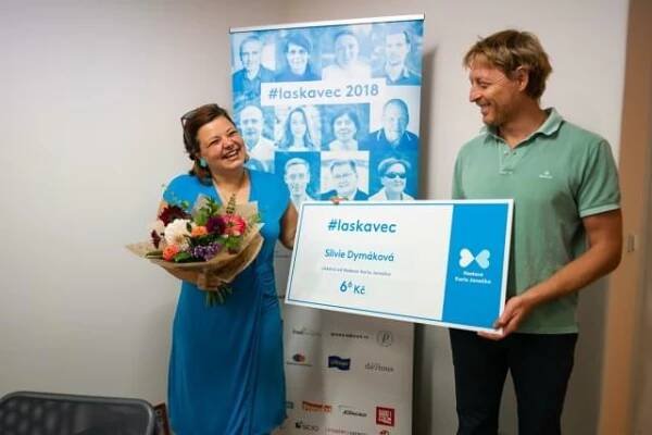 Silvie Dymáková - LASKAVOST - Svět je hezčí, když si lidé pomáhají - laskavost.cz