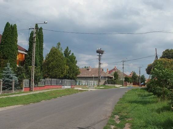 Soubor:Tiszalúc, Széchenyi utca.jpg – Wikipedie