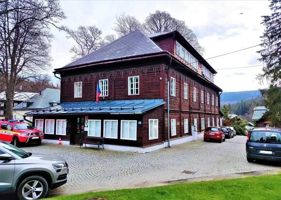 Fotografie - Karlova Studánka - obecní úřad - 02.05.2023