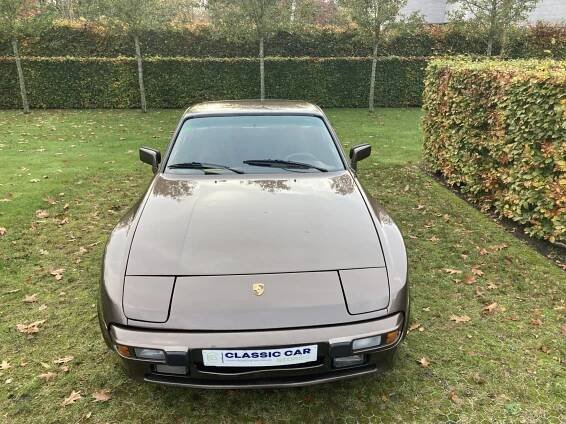 Porsche 944 Targa - Classic Car Stories Antwerpen