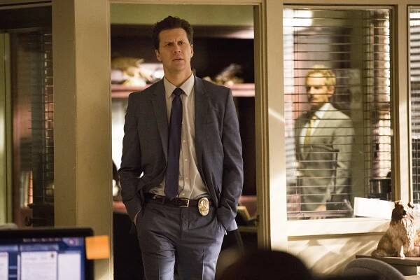 Angie Tribeca - Contains Graphic Designer Violence - Z filmu - Hayes MacArthur