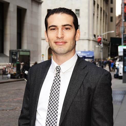 Immigration lawyers for startups in NYC — Nina Roberts