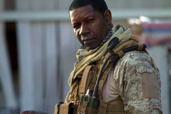 Mariňák 3: V obležení - Z filmu - Dennis Haysbert