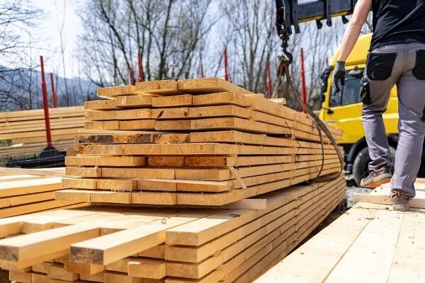 Stavební a konstrukční řezivo v Kroměříži | Pila Lubná