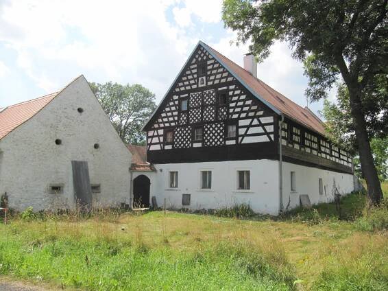Soubor:Nový Drahov, č.p. 1.jpg