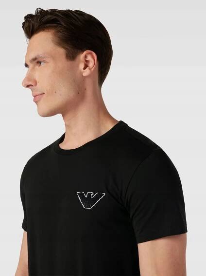 Pánské tričko EMPORIO ARMANI černé - L Počet kusů v nabídce 1 ks.