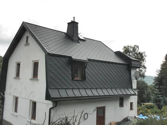 RD Nejdek - rekonstrukce střešní krytiny a klempířských prvků