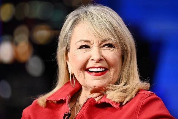 Roseanne Barr : Net Worth, Height, Weight, Age, Affairs, Wiki, Facts and Figures