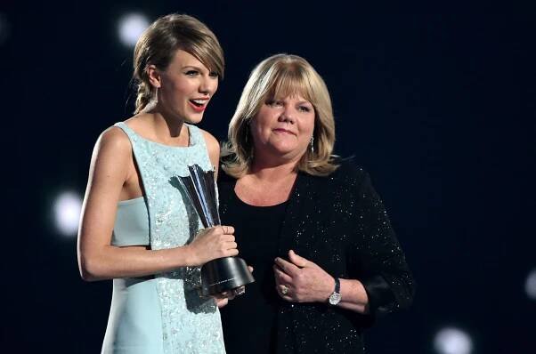Who is Andrea Swift?