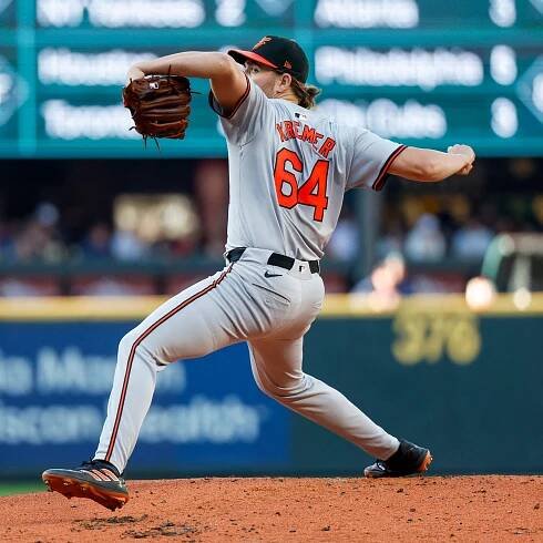 Dean Kremer returns from IL, leads Orioles past M's