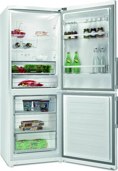 Whirlpool WB70E 973 W od 13 592 Kč